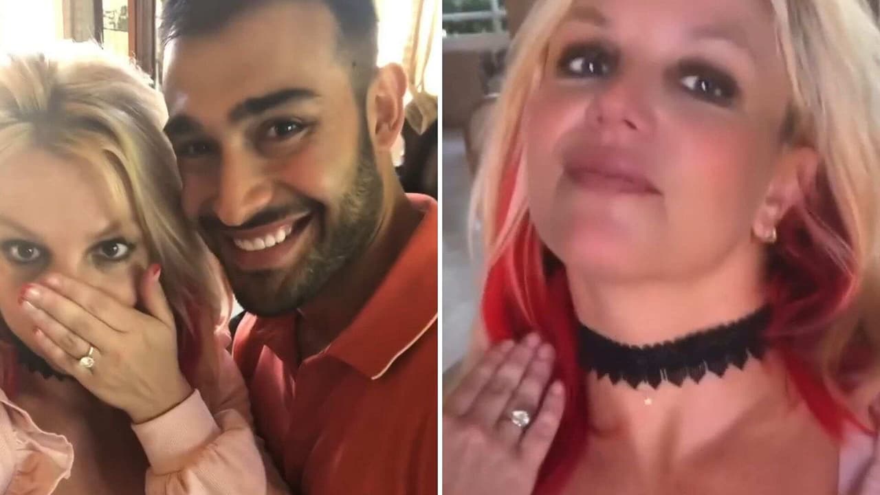 Britney Spears se casa y presume feliz su anillo de compromiso